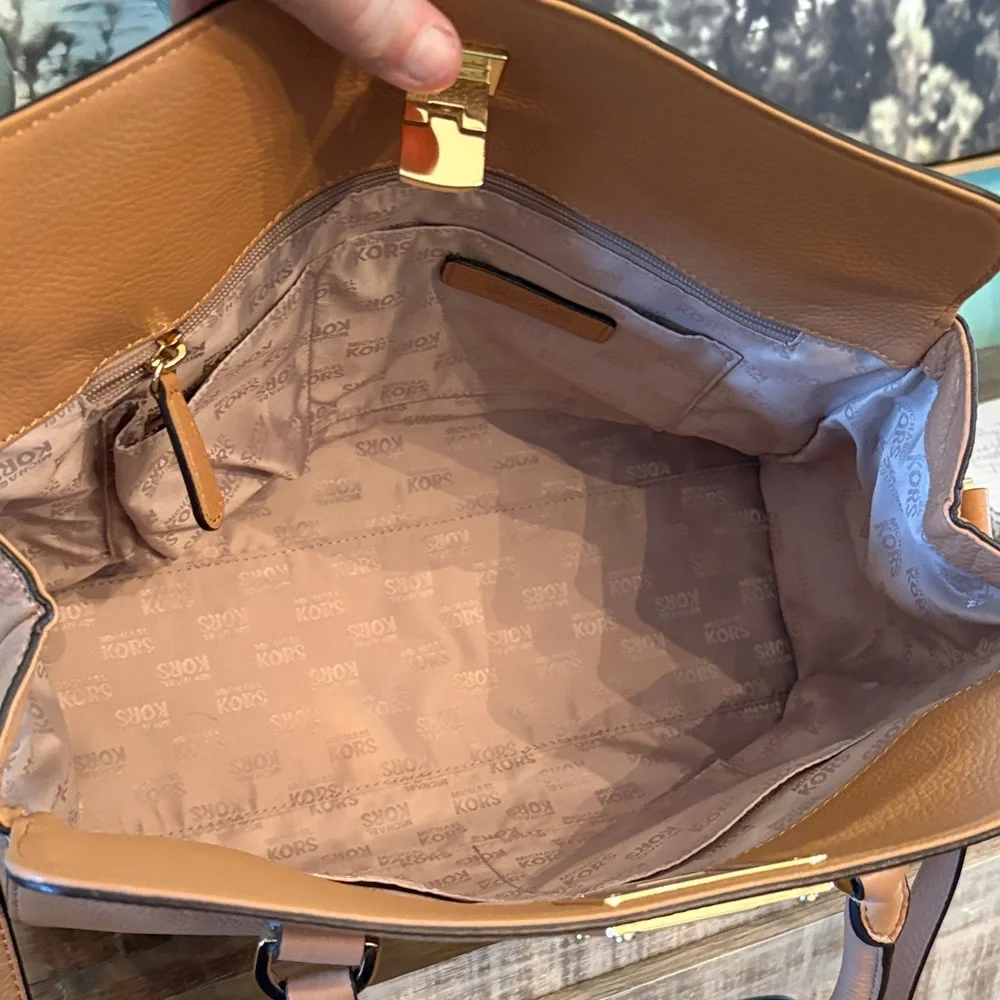 Michael Kors Cognac Leather Satchel with Gold Hardware beautiful - Picture 9 of 11
